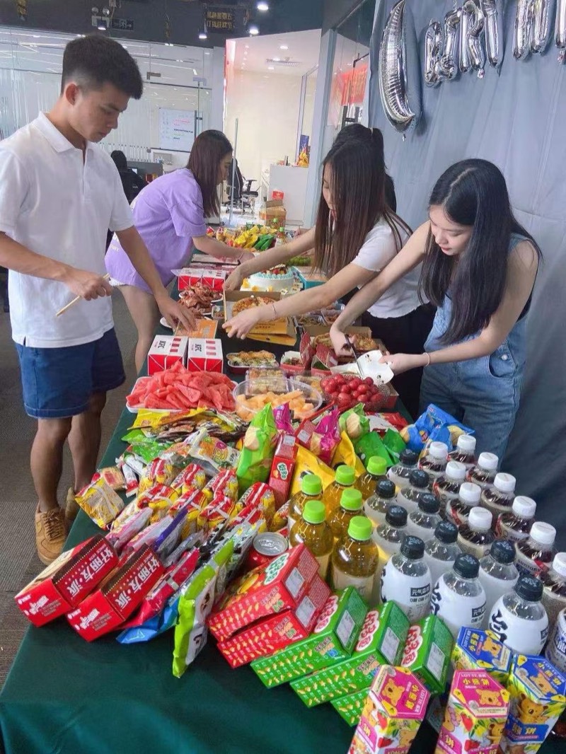 单多多跨境团队展示